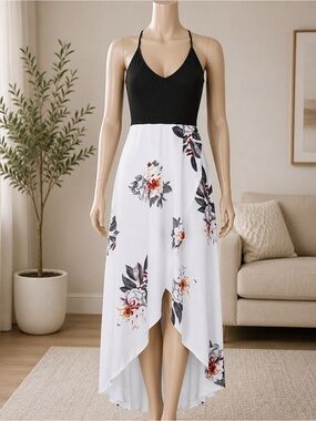 🆕 Black & White Floral High-Low Maxi Dress